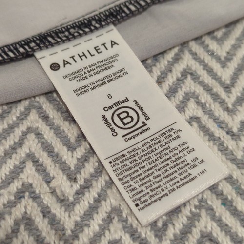 ATHLETA Brooklyn Shorts Zip Pockets - Black & White Floral Print - Size 6 - Picture 16 of 16