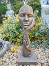 Hand mit Gesicht "Der Denker" Gartenfigur, Steinguss, 48,5 cm, Büste, Steinfigur