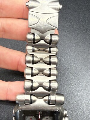 Oakley Minute Machine Titanium Black Silver Subdials Watch  display picture 1