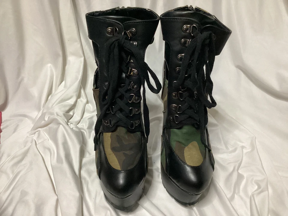 Botas de salto Wild Diva Camp tamanho 8 salto - Imagem 3 de 4