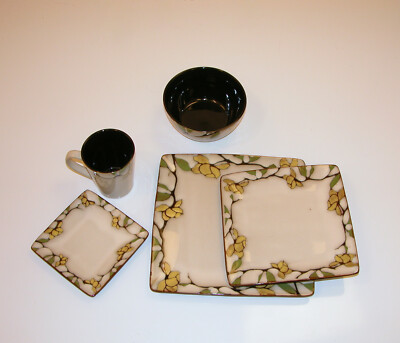 Mikasa Breakfast Set