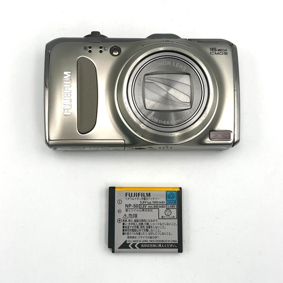 FUJIFILM FinePix F550EXR Compact Digital Camera From Japan - Image 2 of 4