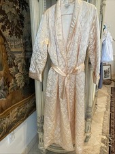 Vintage Satin Natori Classic Ivory Quilted Long Robe Pockets Glam Housecoat SZ S