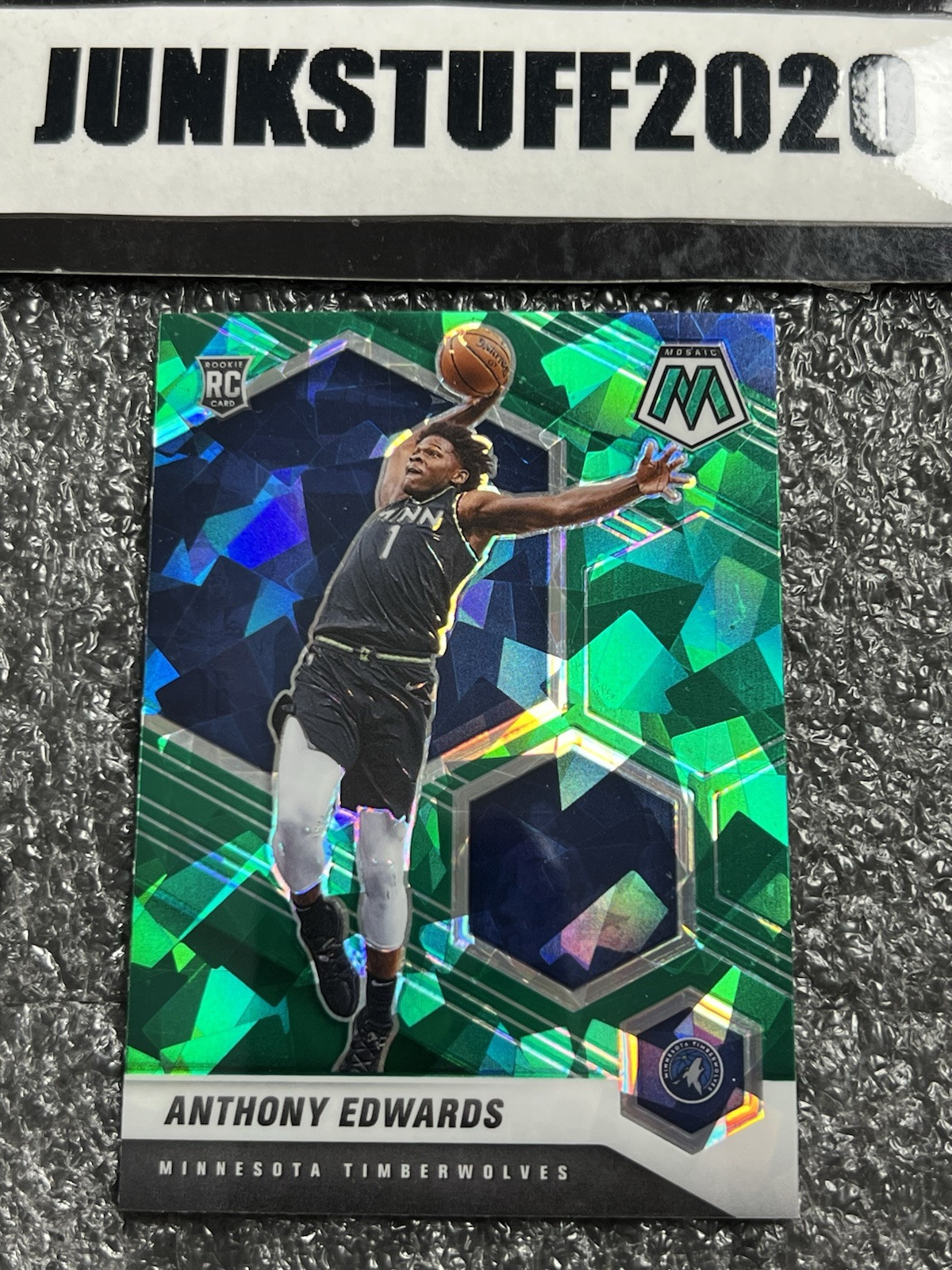 2020-21 Mosaic Anthony Edwards SSP Green Cracked Ice Prizm Rookie #201 Fanatics