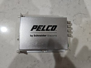 Pelco EC-1504C-W Ethernet Connect Local or Remote Four Port Extender 