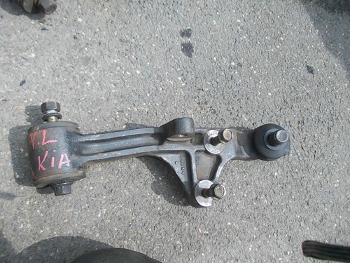 Querlenker vorne links KIA Carnival II 2 2,9L Ez.2004