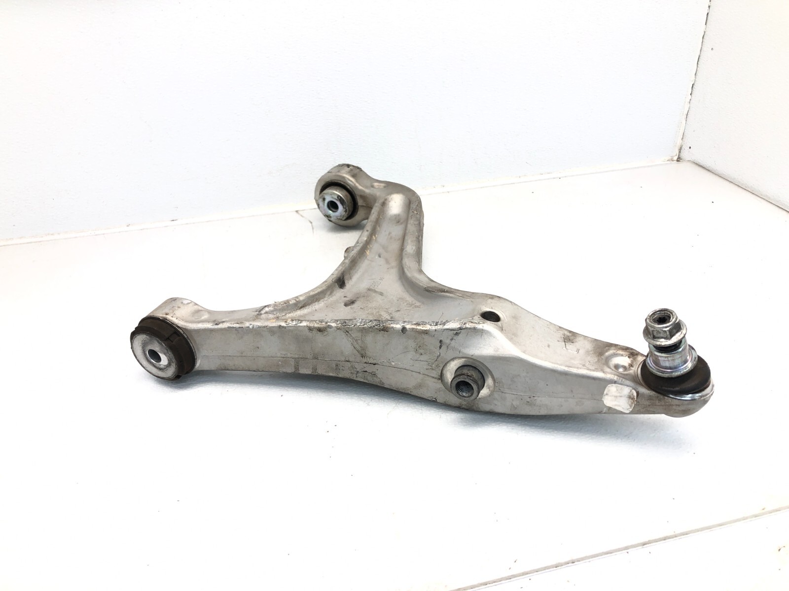2014-2024 MASERATI GHIBLI S 3.0L RWD LEFT DRIVER FRONT LOWER CONTROL ARM OEM