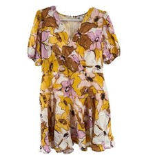 Nine West v-neck L golden yellow puff sleeve above the knee dress lined floral