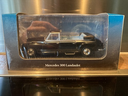 Maquette Norev 1/43 Mercedes 300 D Landaulet Adenauer 1963 - Noire, Neuve (réf. 351232)