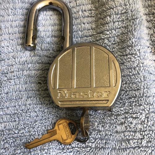 MASTER LOCK Padlock Keyed Alike Standard Shackle Round Zinc Die-Cast Body, 230KA - Picture 7 of 7