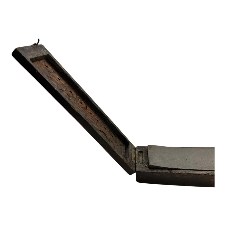 Antigua piedra de afilar en caja de madera ataúd Foto 4 de 4