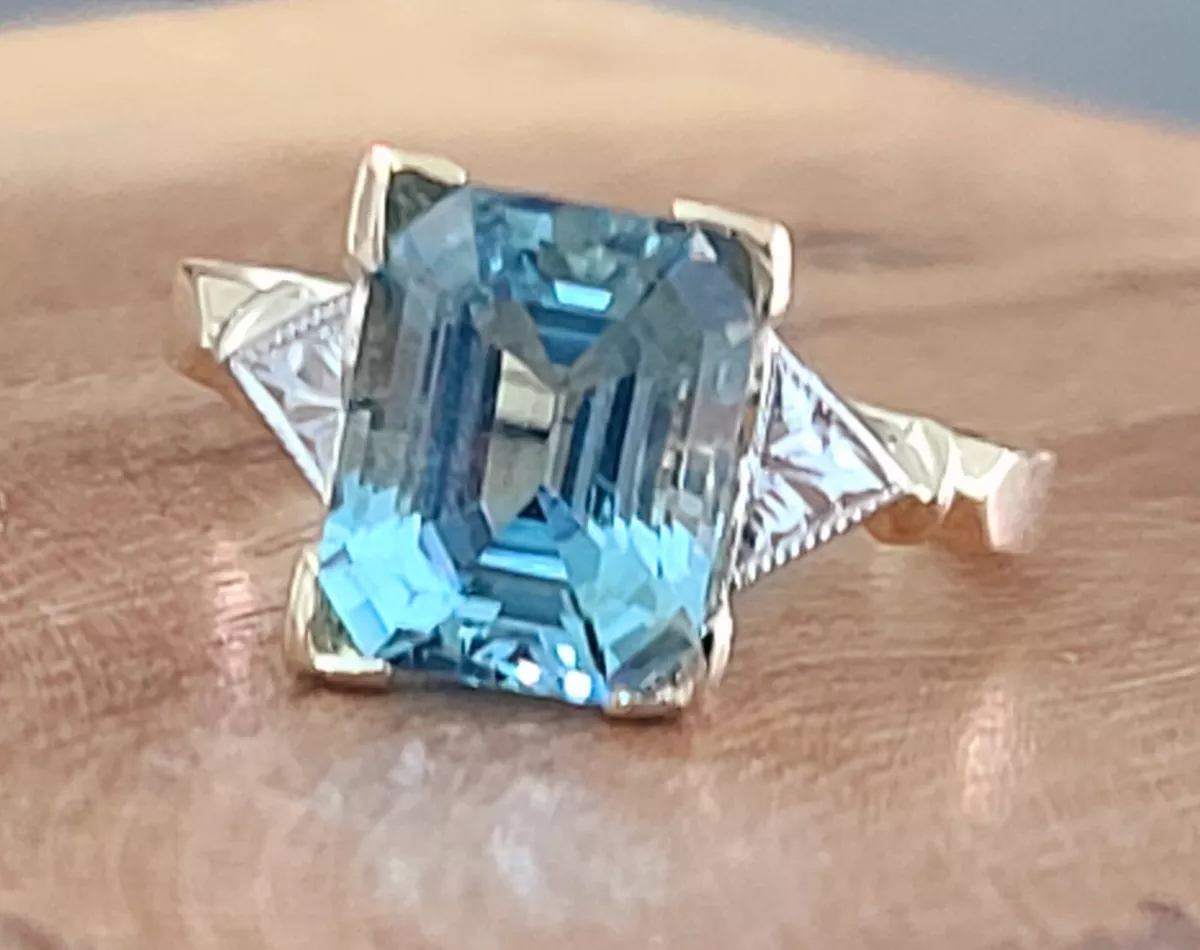 VINTAGE 14K YELLOW GOLD RING 3.24CT. NATURAL GEM SKY AQUAMARINE