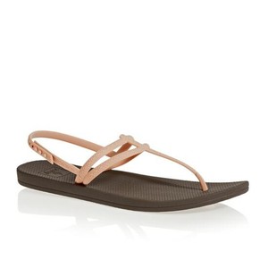 reef women's escape lux t sandals