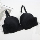 Foto 16 di 24