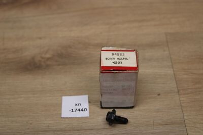 Briggs & Stratton 94582 Schraube Screw Metal NOS NEU genuine xn17440