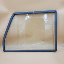 LR DEFENDER Front Door Clear Glass - 4mm up to VIN LA932528 MWC4720