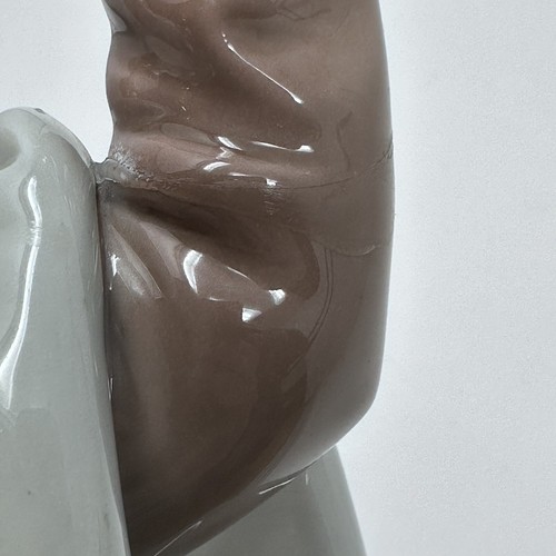 Lladro The New World Figurine 1486 with Sword Flag Stand Read Description - Picture 19 of 24