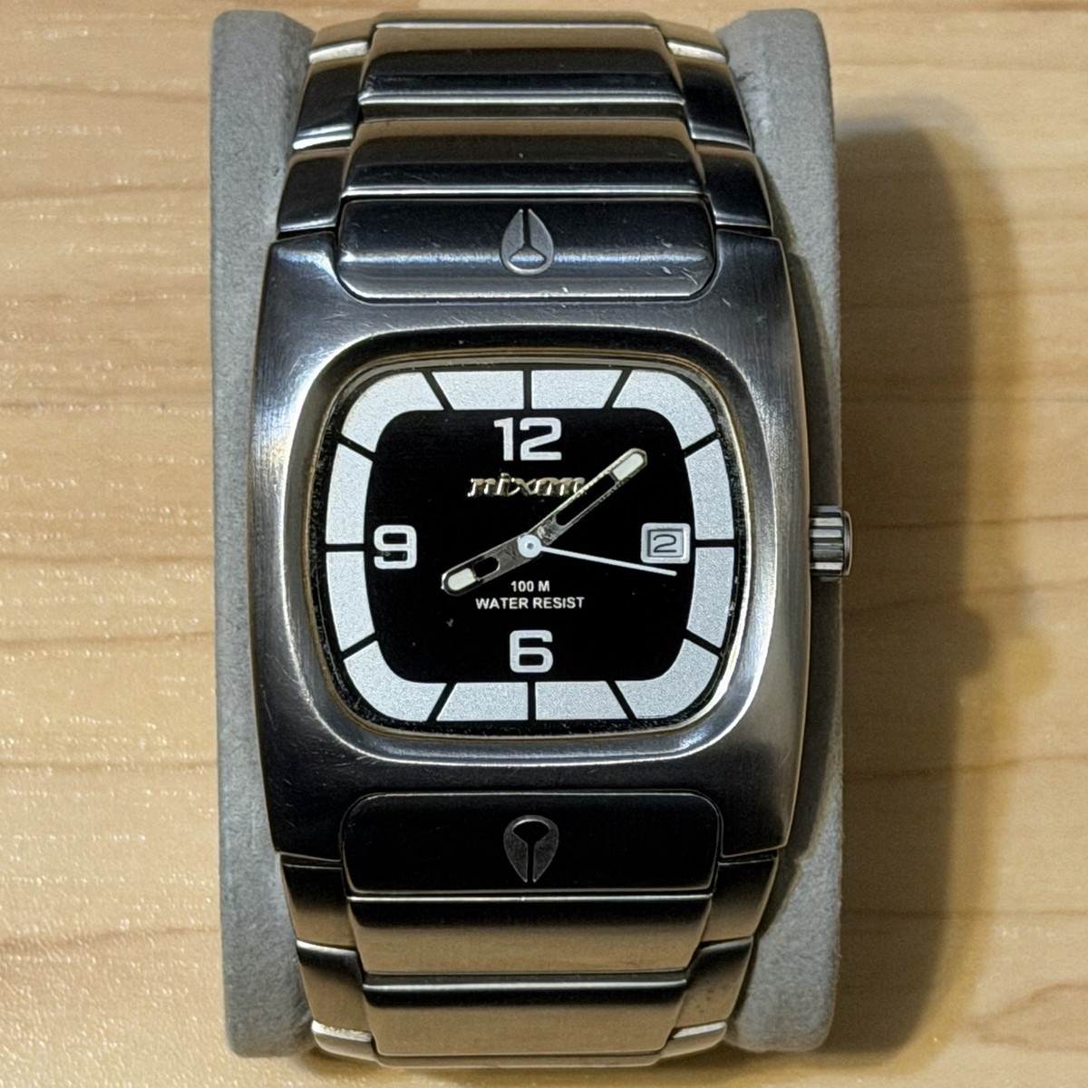 Nixon The El Dorado Size Matters Black White Silver Men's Analog
