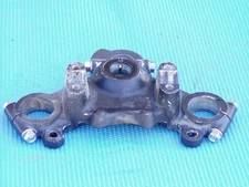 75-76 Honda CB550 F fork top bridge