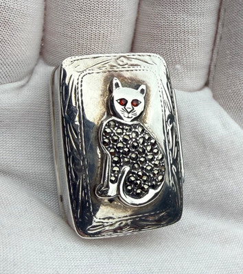 Katze Pillendose Markasit rote Edelstein Augen 925 Sterling Silber gepunzt