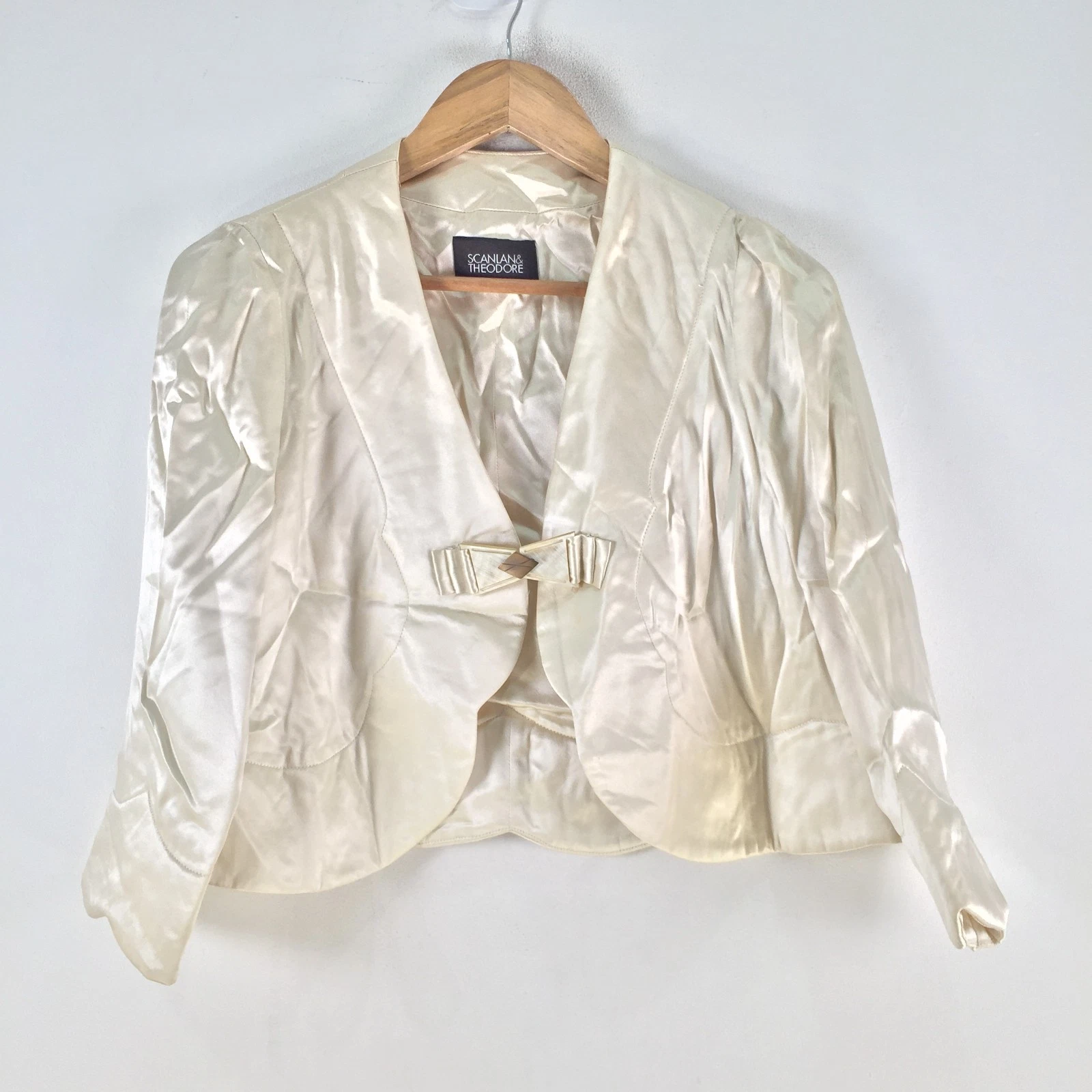 Scanlan theodore womens blazer jacket size 8/10 silk beige 3/4 sleeve 118626