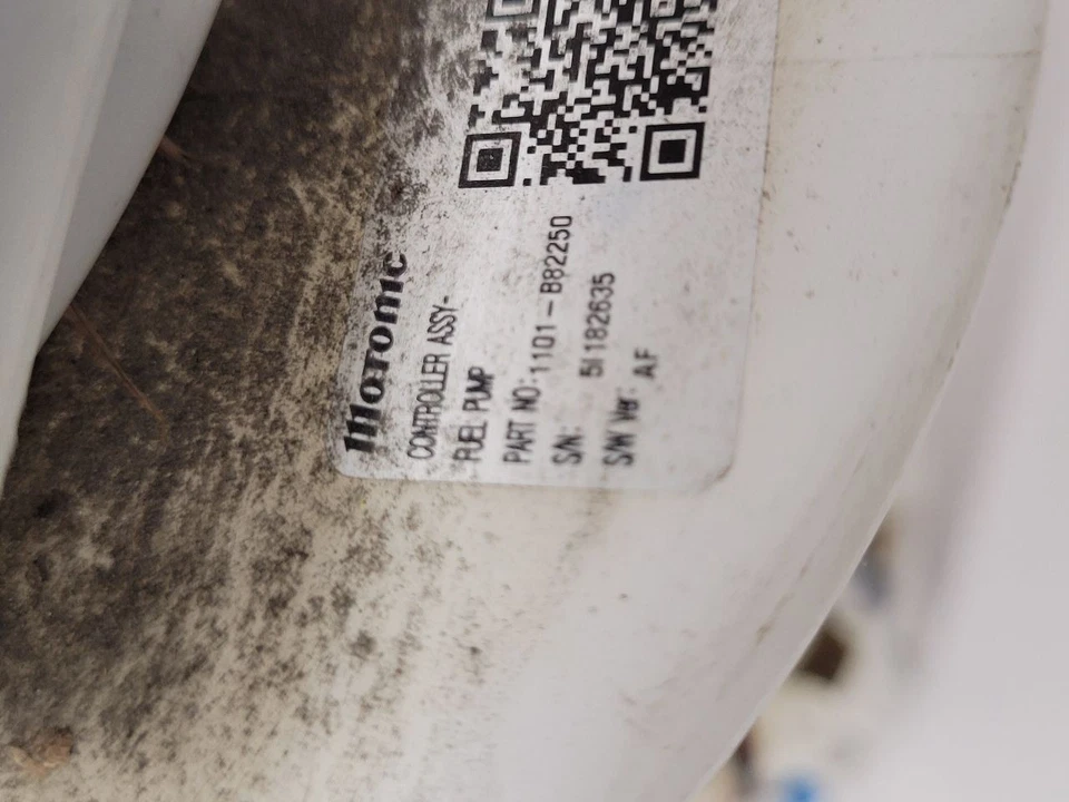 2016 2017 2018 KIA SORENTO Fuel Pump Assembly Tank Mounted  - Image 3 of 4