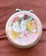 ARTICLES DE MERCERIE DE QUALITE PRODUITS FABRIQUES EN FRANCE MAISON SAJOU PARIS