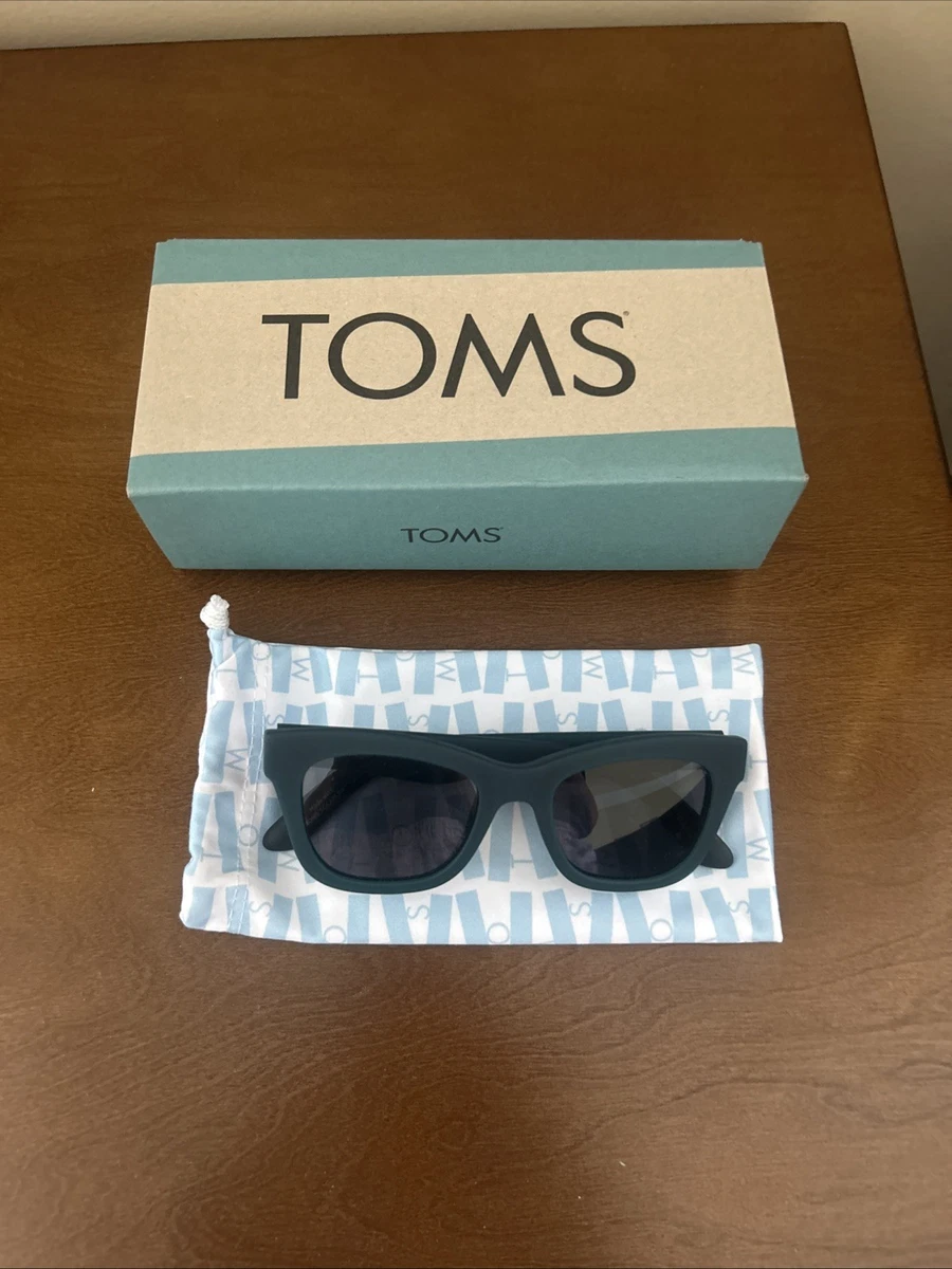 TOMS Black Frame Sunglasses with Light Blue Pouch Tom Sunglasses with Black Frame & Light Blue Lens – TAXXON  main image 3