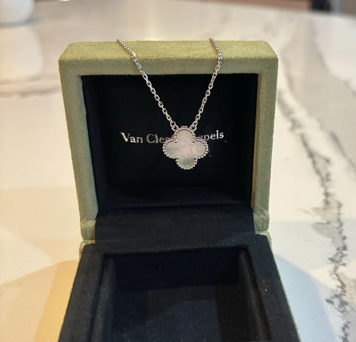 25+ Van Cleef & Arpels White Gold Fine Jewelry for sale | Updated