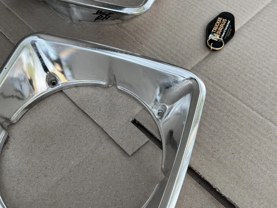 Dodge Ram Van B100 B200 B300 1975-1978 OE faros biseles par conductor pasajero Foto 3 de 4