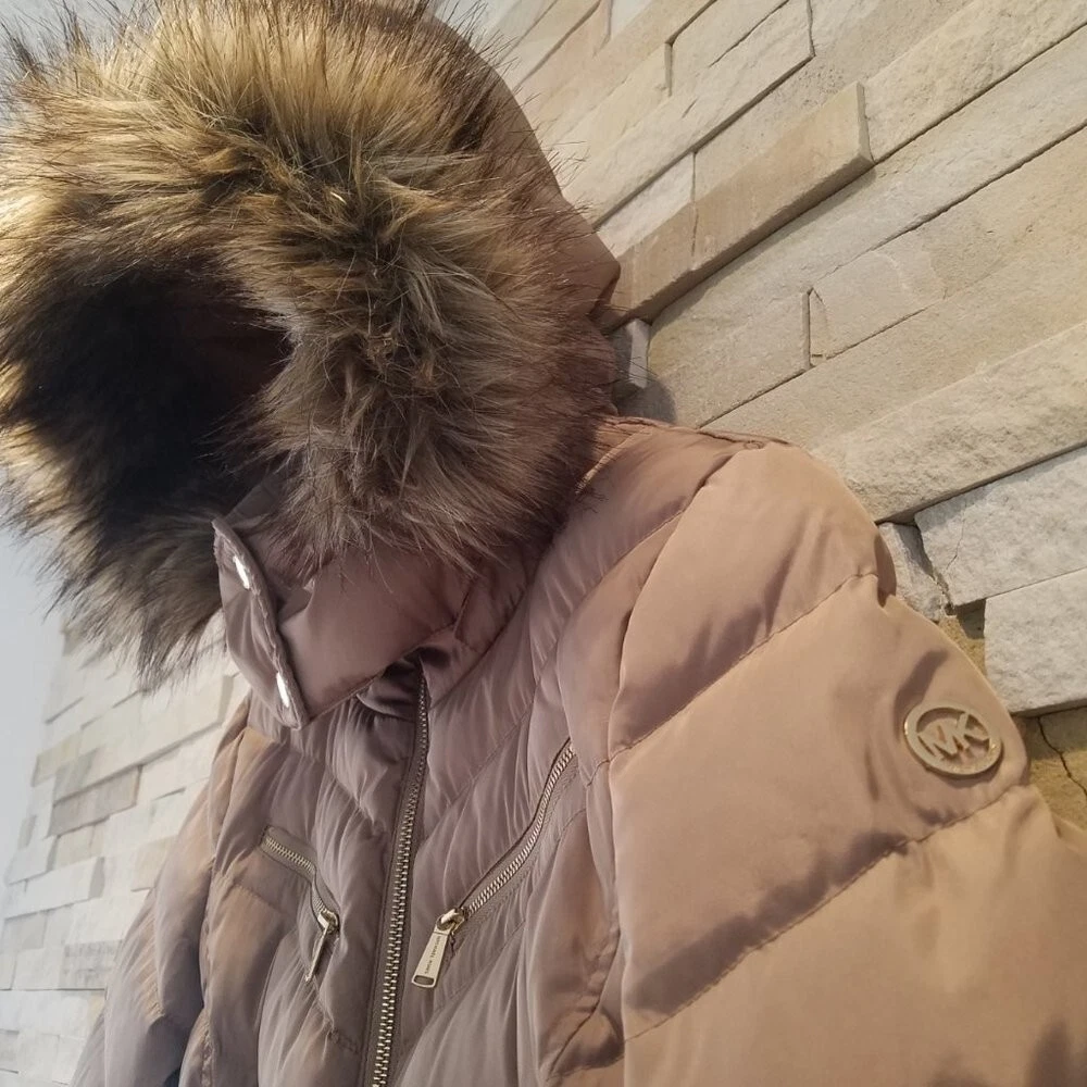 Michael Kors donna giacca tampone media lunga cappotto lunghezza intera cappuccio in pelliccia alto