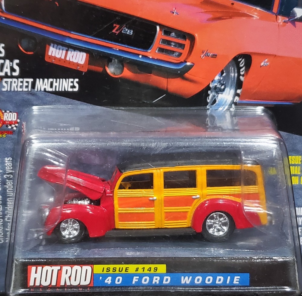 Racing Champions 40 1940 Ford Woodie Hot Rod Magazine Detailed Collectible Car R
