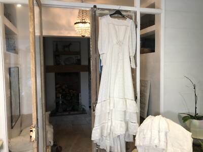 Wunderschönes Vintage französisches weißes Stickerei Anglais Brautkleid, 60 s, sehr Boho!
