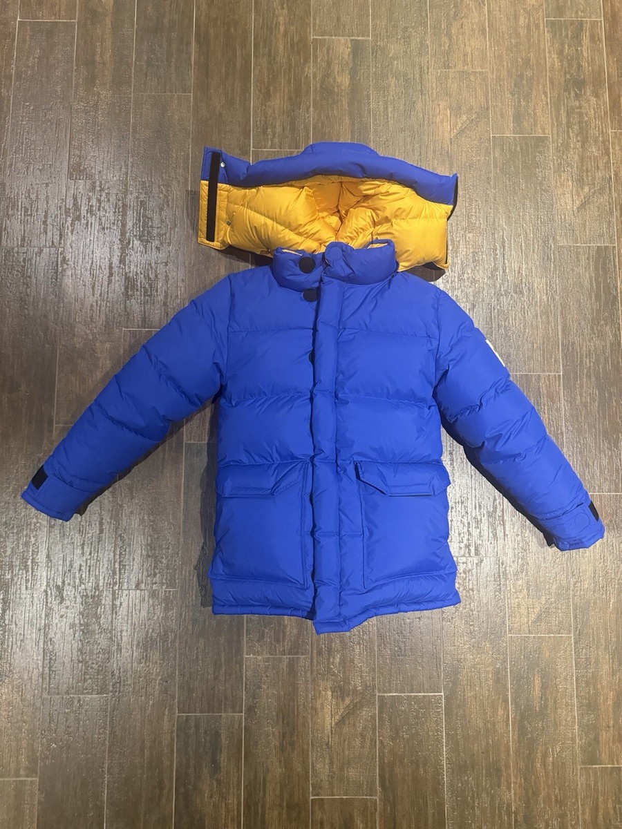 GUCCI グッチ　ブラック　ダウンジャケット ナイロンジャケット 770276_Z8BPL_1043_002_100_0000