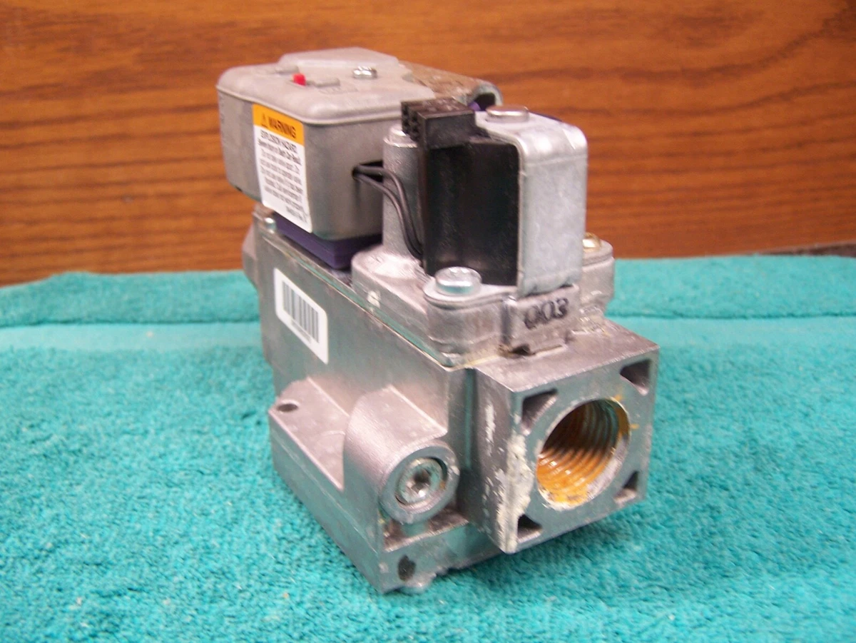 Honeywell VR9205Q1127 2-Stage NAT Gas Valve Nordyne Gibson 624787 | eBay