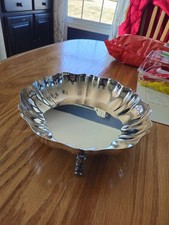 WM A. ROGERS SILVER PLATE 3 FOOTED SCALLOP DESIGN 8.5'' SERVING DISH BOWL