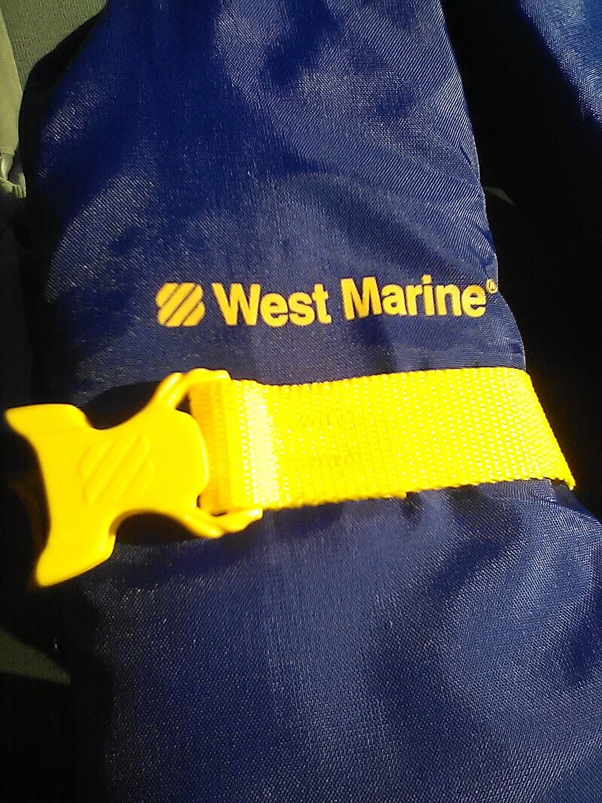 West marine runabout life jacket-uscg approved adult size 30-58 inch universal