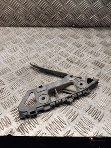 VW CADDY III Variant 2KB, 2KJ, 2CB, 2CJ Stoßstangenhalter vorne links 31931470