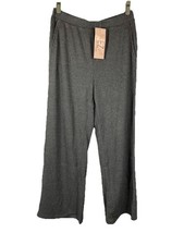 EZ Nina Leonard Ribbed Knit Pants Size Medium Gray Pockets Loungewear NEW w/ Tag