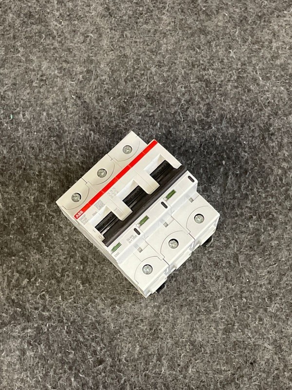 ABB S803P-D100 Miniature Circuit Breaker, 3-Pole, 100A, Type D, 690 VAC