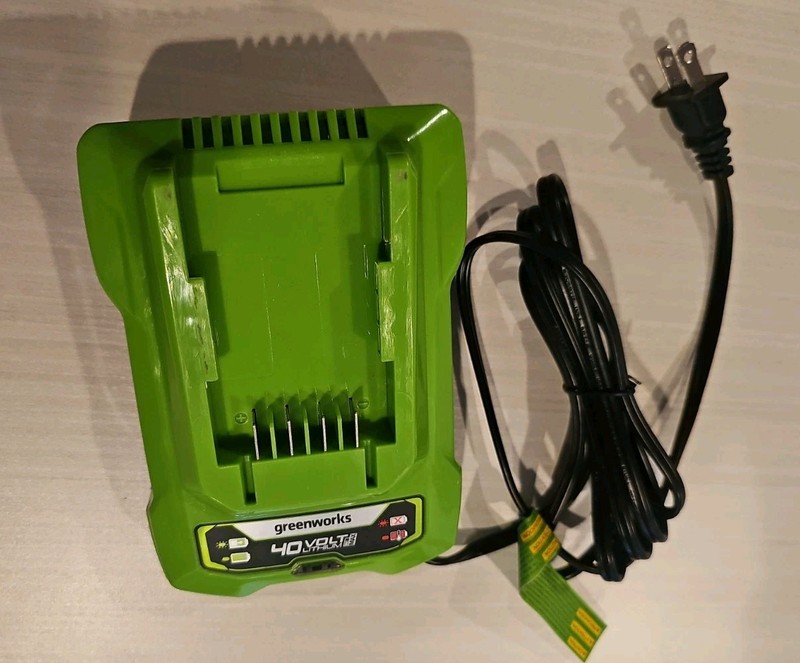 Greenworks 40v Lithium Max 2.5A Battery Charger NEW IN BOX