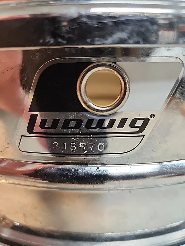 Ludwig BW 14 英寸 x 5⁄2 英寸深摇杆小军带手提箱 — 第 2/4 张图片