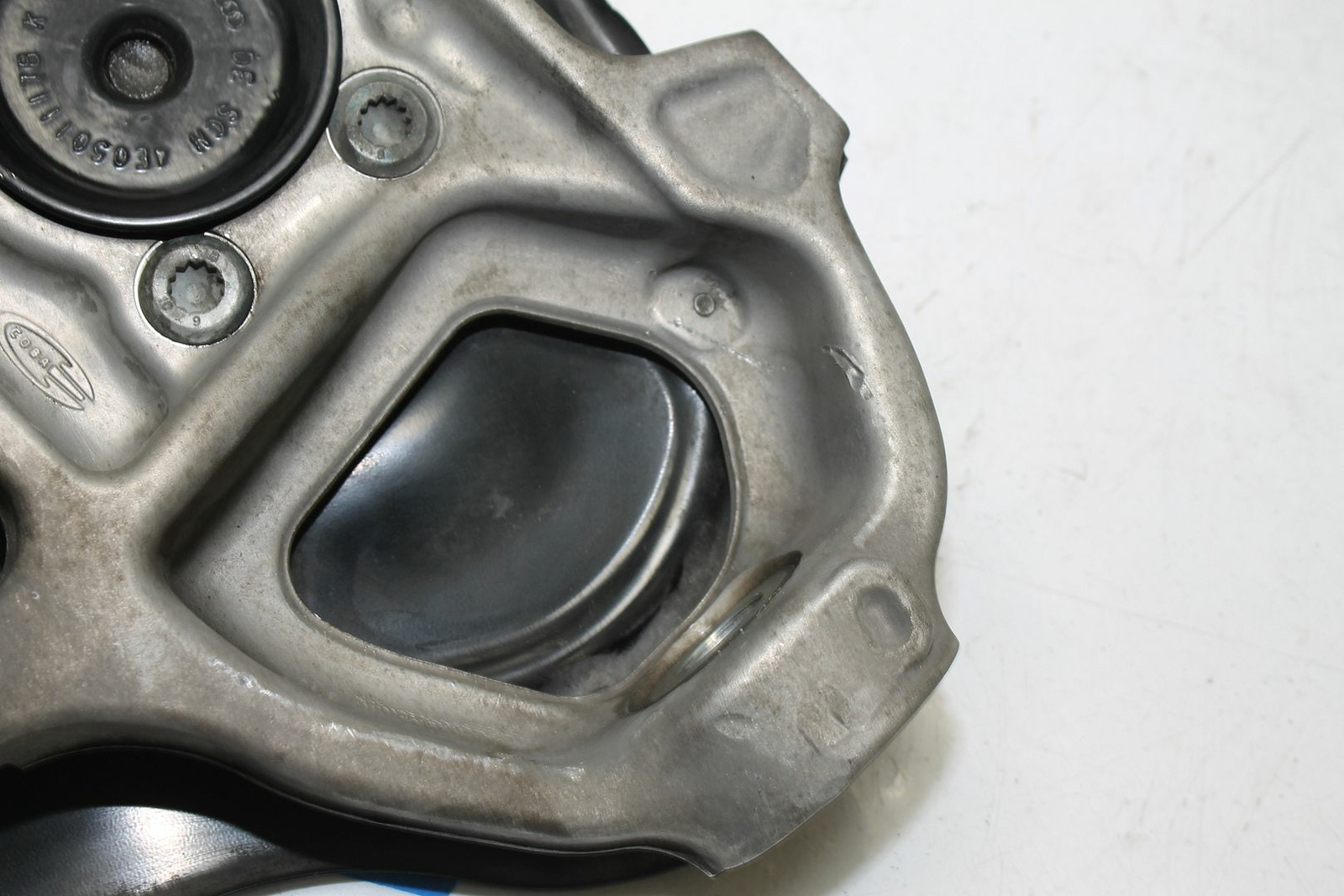 14-21 2019 LAMBORGHINI HURACAN LH DRIVERS FRONT HUB KNUCKLE SPINDLE 4S06153124