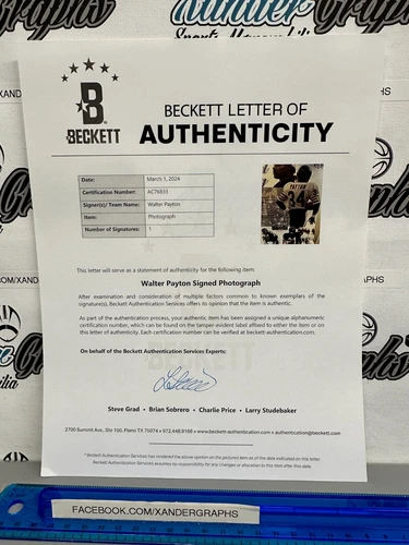 WALTER PAYTON 34 CHICAGO BEARS SIGNED AUTOGRAPHED 16X20 POSTER-BAS LOA BECKETT