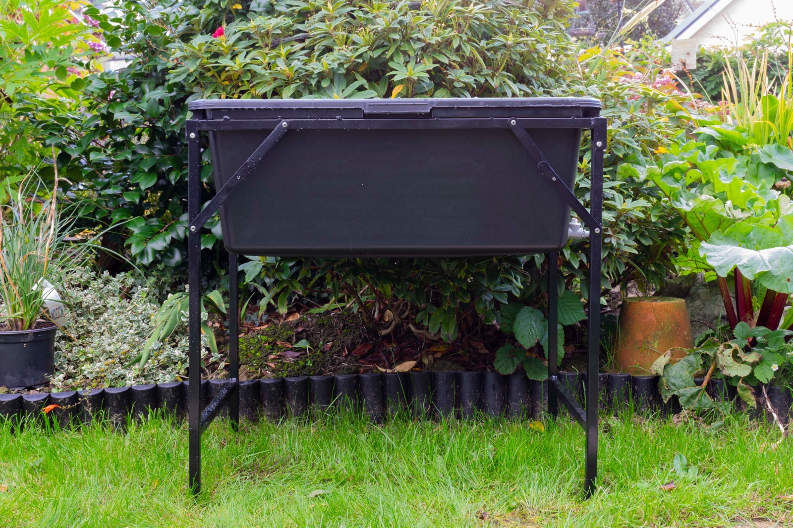 Strong Metal Outdoor Pet Bath Stand Dog Wash Table, Quick Empty Drain & 90L Bath