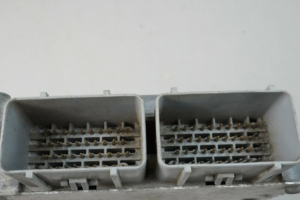 1999 Chevrolet Concorde Dodge Intrepid 2.7L Engine Computer Control Module Oem - Image 4 of 4