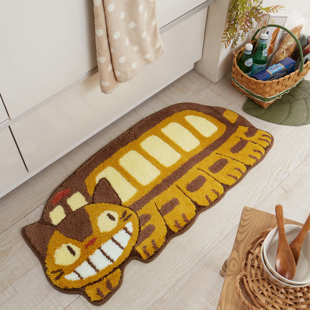 【美品】となりのトトロ ラグマット カーペットTOTORO 205✖️250 美品】となりのトトロ ラグマット カーペットTOTORO 205✖️250