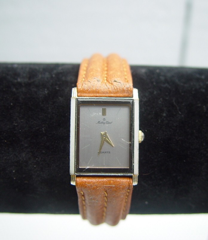 Mathey Tissot Elegant Quartz Ladies Watch with Stylish Design