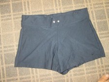 Nike ladies shorts Athletic size M 10-12 SPORTSWEAR RUNNING ACTIVEWEAR Gym