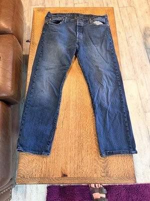 Men's Levi's 501 size 40 x 32 dark denim with light speckles